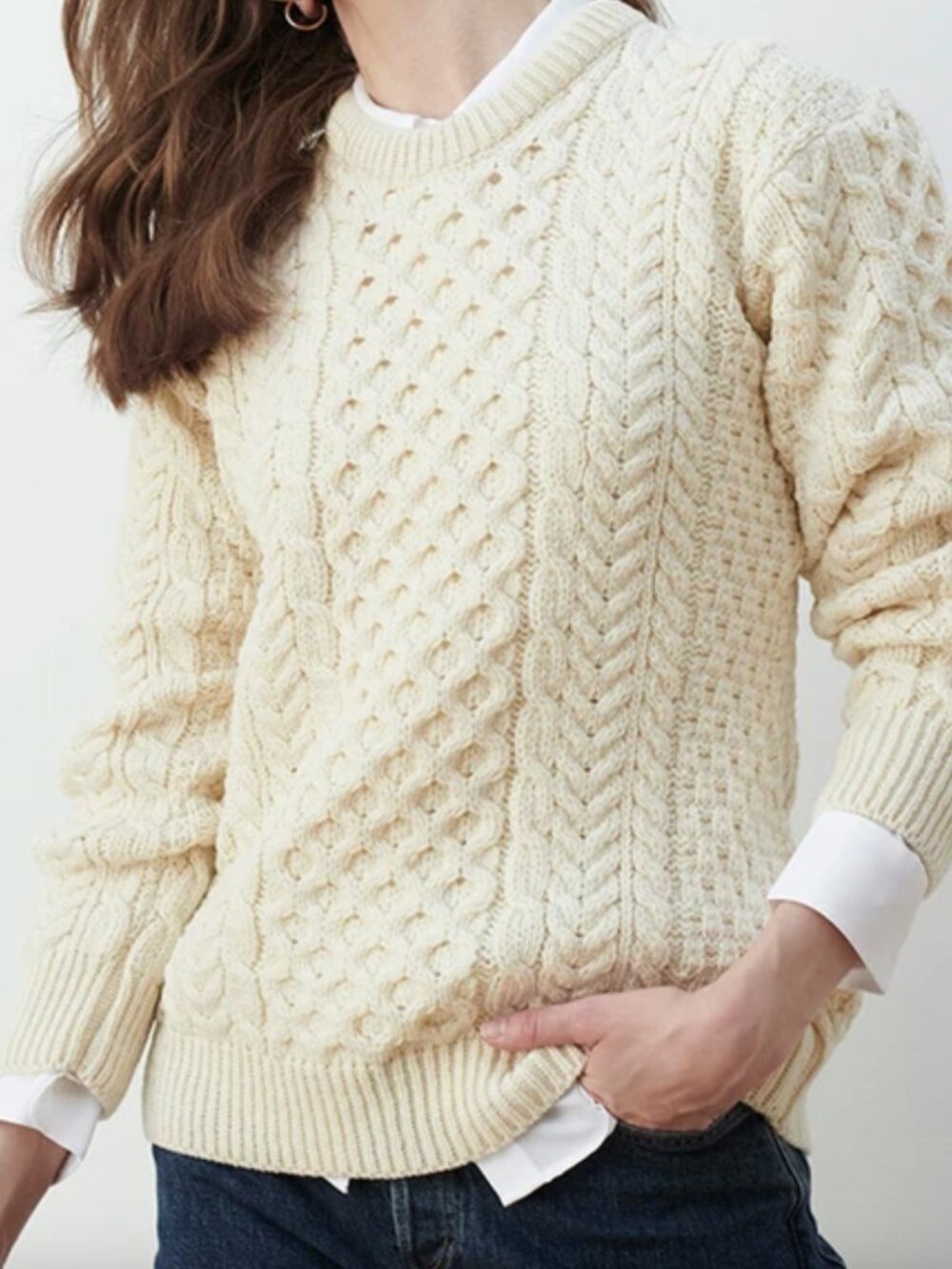 Aran Sweater Market • Merino Wool Cream Irish Honeycomb Cable Knit Sweater • L